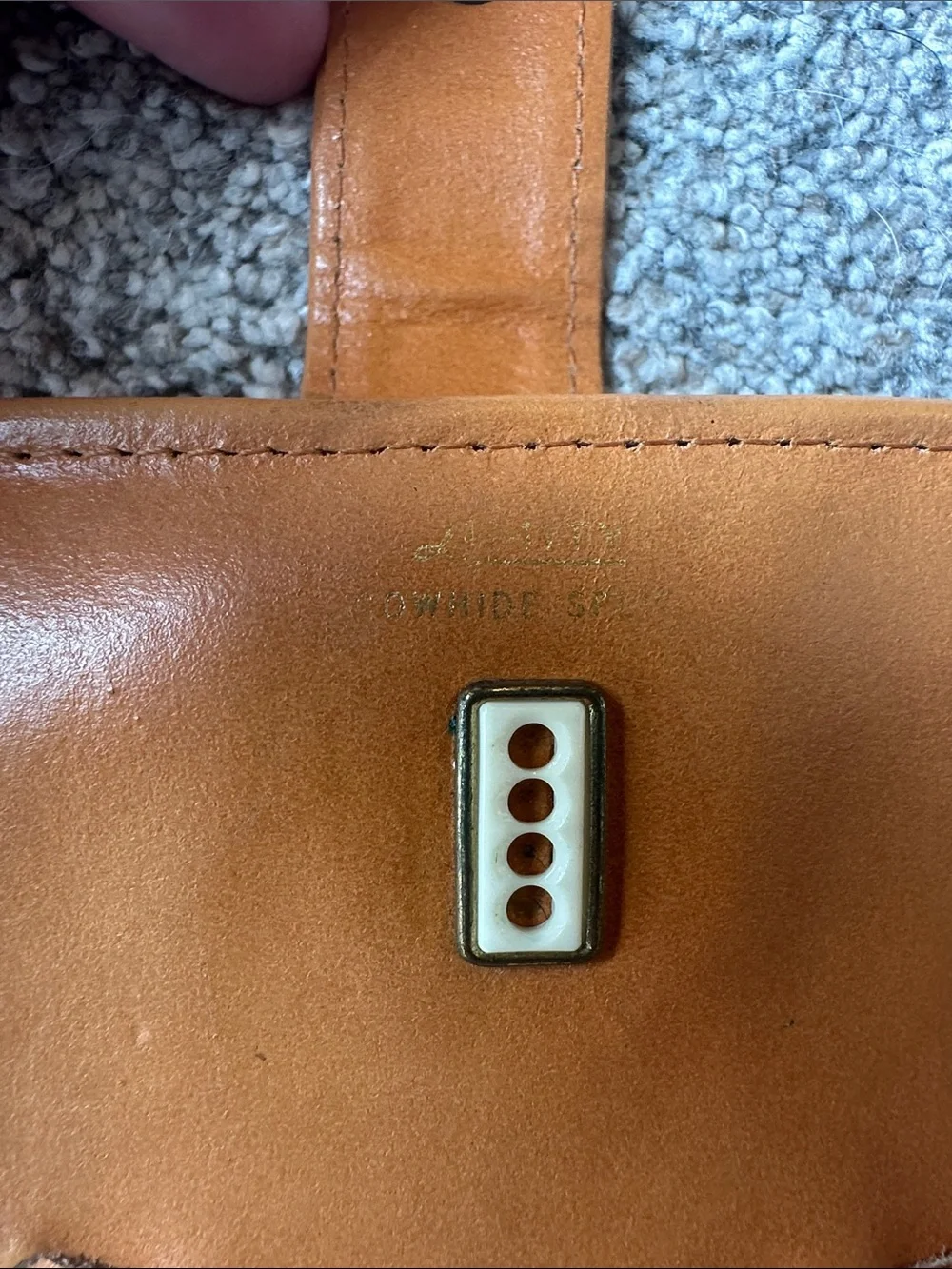 Classic Tan Cowhide Women's Wallet with Stitch Detail